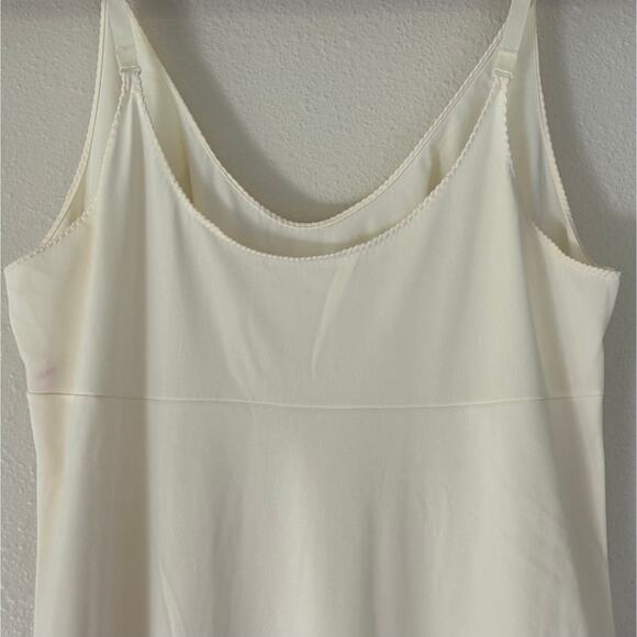 Vintage Lorraine Slip Dress Ivory Lace Trim Adjustable Straps 70s 80s Made USA - Picture 10 of 14